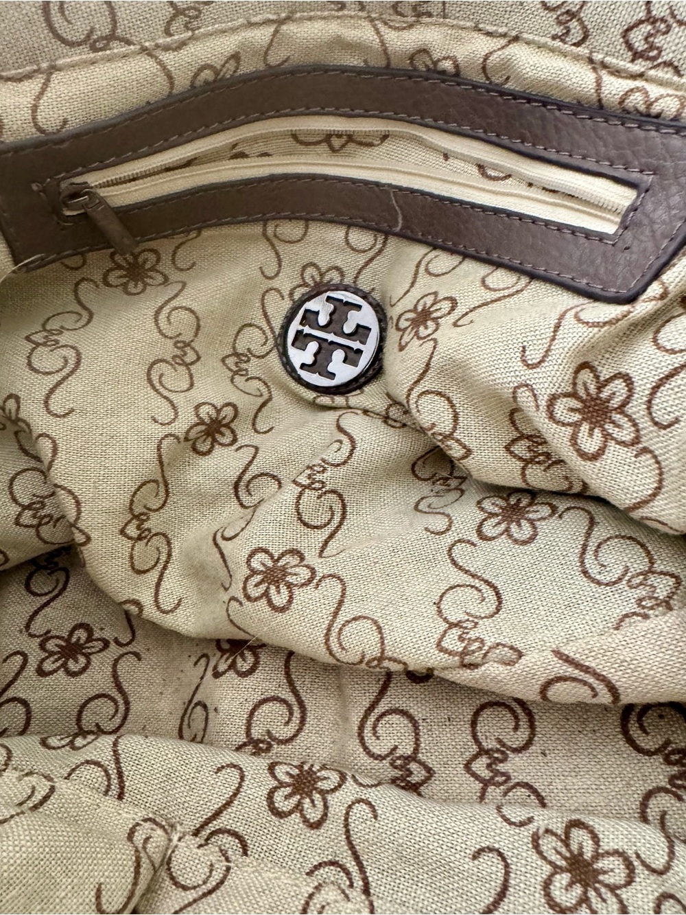 Tory Burch Amanda Easy Tote Y2K Taupe Leather Hot Pink Logo (Amanda Logo Tote) - Picture 8 of 8